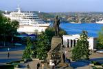 Севастополь уделяет особое внимание чистоте на городских улицах