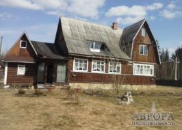 Сдается дом на выходные на компанию 8-9 человек на Пятницком шоссе 33 км. от МКАД. Цена 8 тысяч рублей.