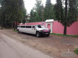 Снять коттедж на выходные на Ярославском шоссе 6 км. от МКАД на компанию до 40 человек. Цена 20 тысяч рублей.